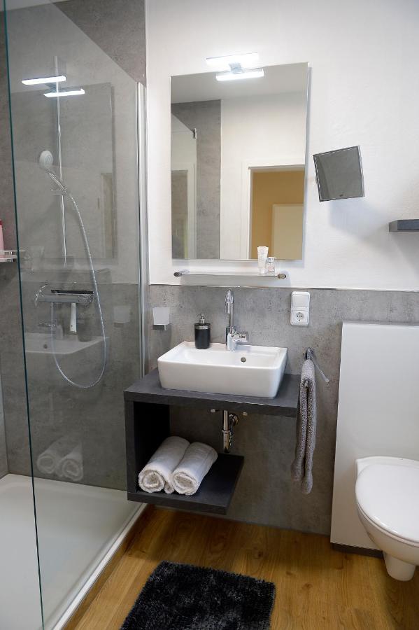 Ferienwohnung Wagner 4 Sterne Neef Ngoại thất bức ảnh